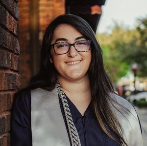 Meet your Posher, Casey